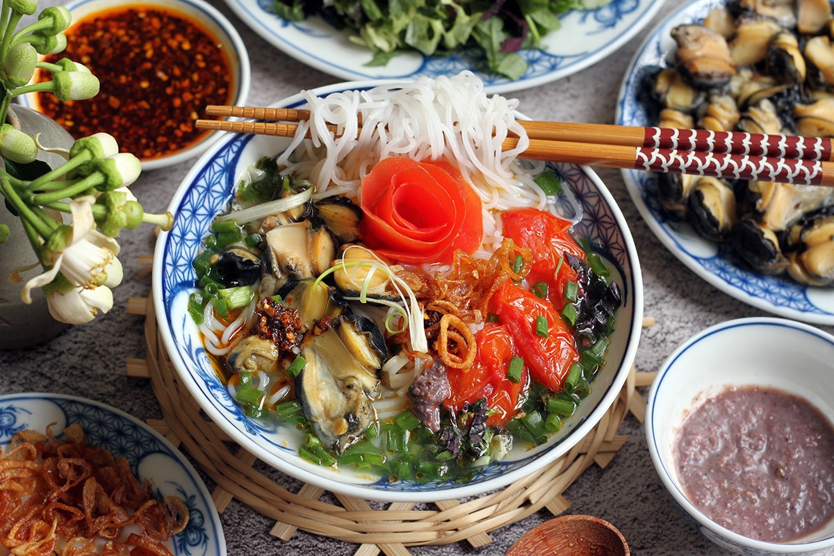 Cách nấu bún ốc miền Bắc - THIẾT BỊ BẾP BẢO HỘ TẠI ĐỨC - CHUẨN CHÂU ÂU - TỐI ƯU BẾP VIỆT