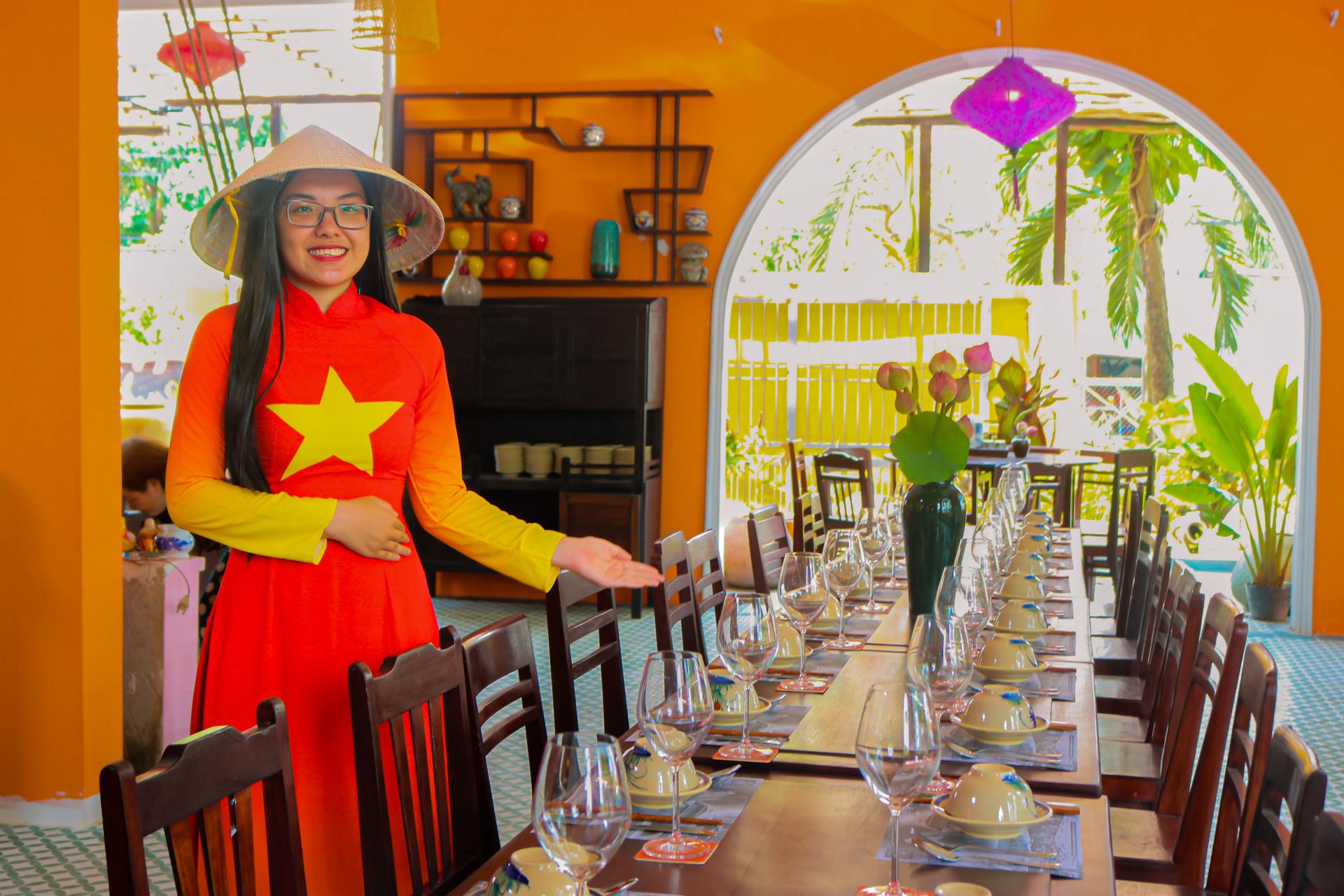 SOL CU CHI RESTAURANT & COOKING CLASS